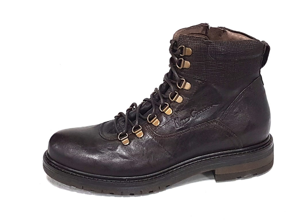 anfibi uomo nero giardini 2018