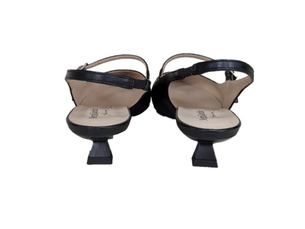 21 Nero Giardini dècollète donna e512260de nero