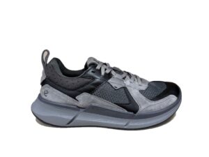 Sneaker da uomo in pelle  ECCO Biom 2.2 grigio
