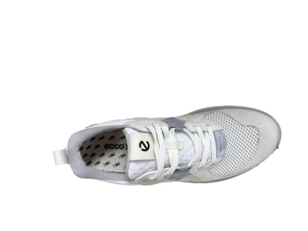 Sneaker da uomo in pelle scamosciata  ECCO Biom 2.2 bianco