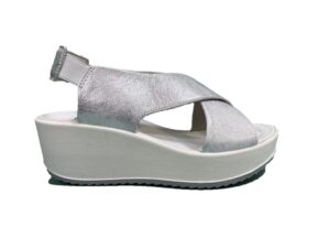 Igi&Co sandalo con zeppa 1161866 in pelle argento