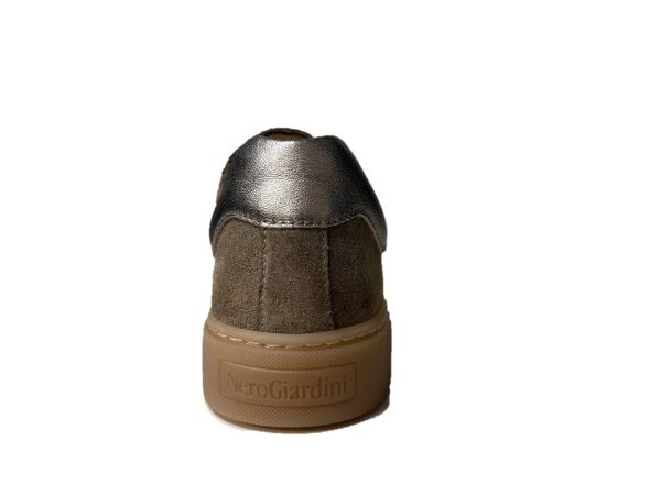 2 Nero Giardini sneaker D. I617420D fango