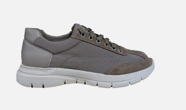 Screenshot-2026-03-26-094436 Frau sneakers 09x8 sughero n°42