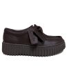 31 Clarks Torhill Bee D. in pelle marrone